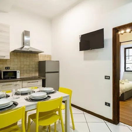 Dreamynest Panisperna - Apt A Due Passi Dal Colosseo Rome Exterior photo